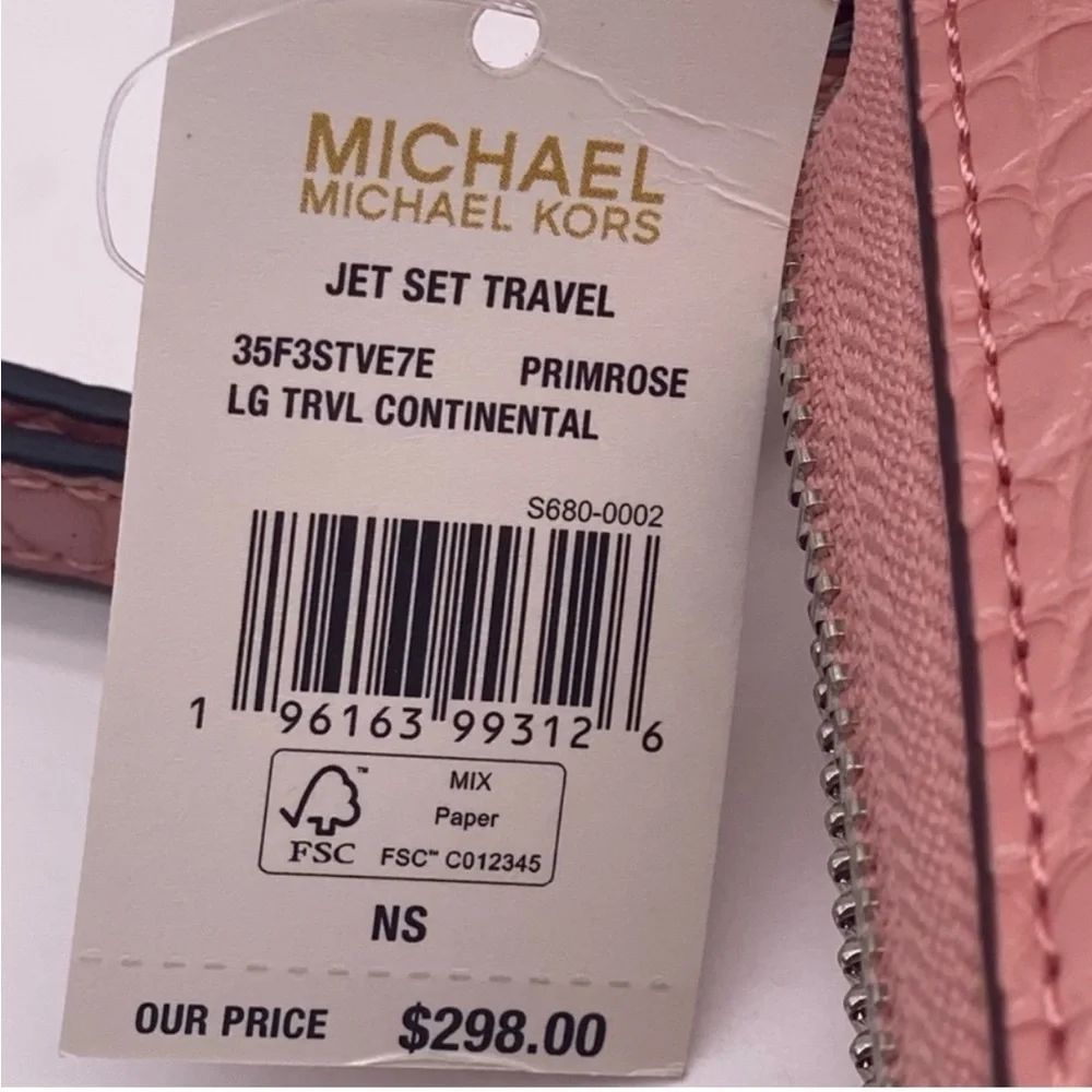 MICHAEL KORS LARGE TRAVEL CONTINENTAL WALLET WRISTLET